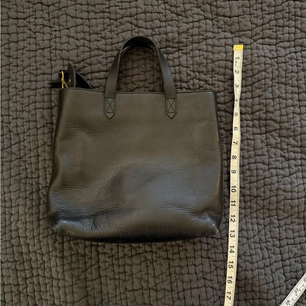 Madewell leather transport handbag - Picture 3 of 7